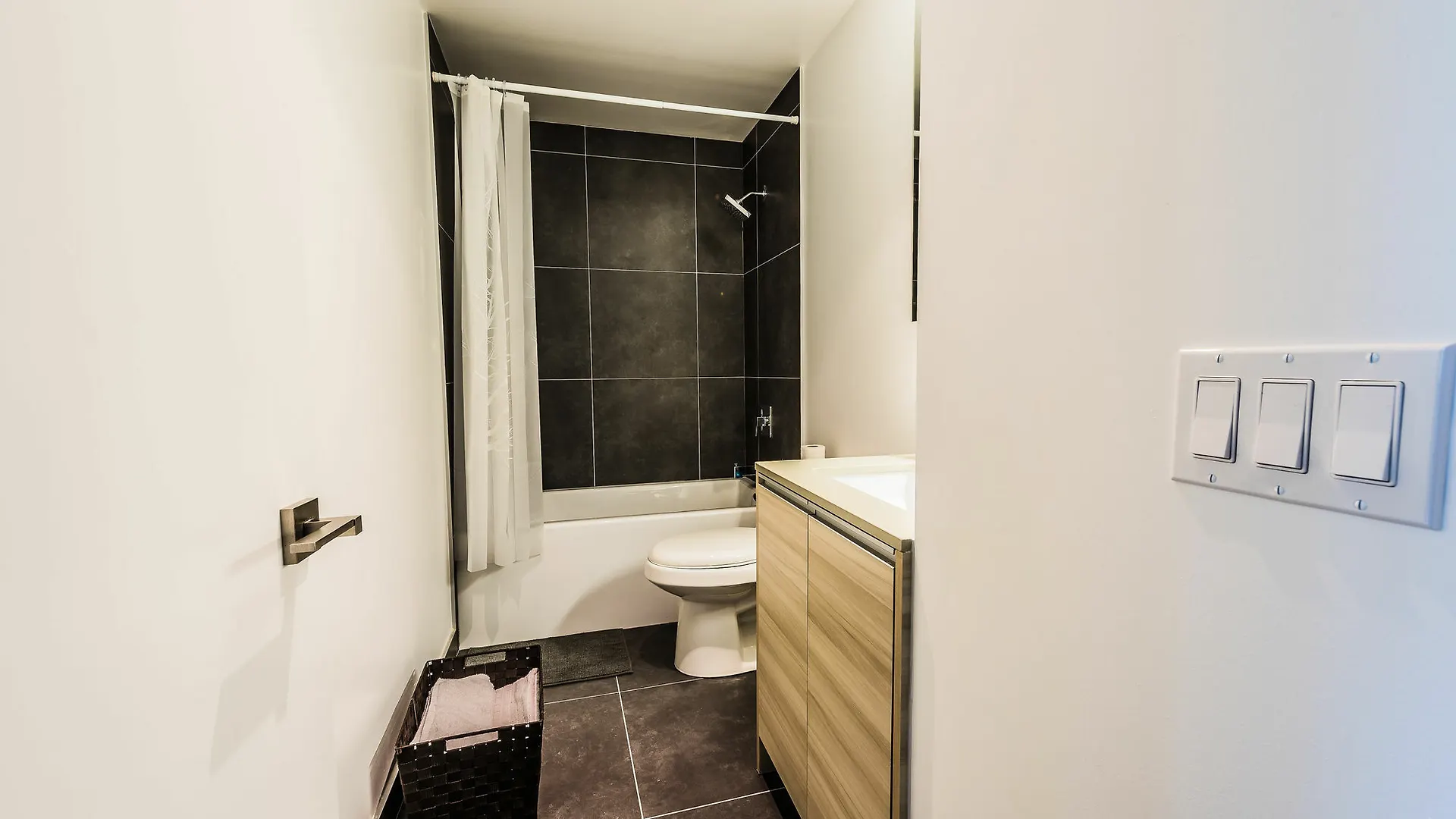 Gladstone Suites - Toronto Central