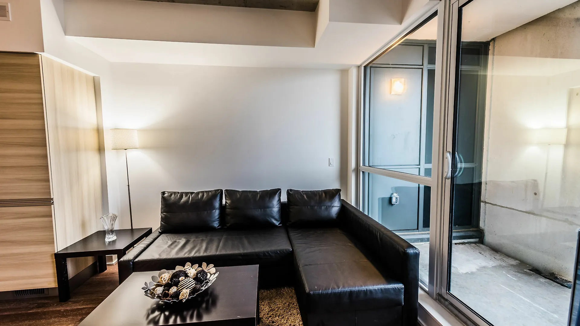 Gladstone Suites - Toronto Central 0*,