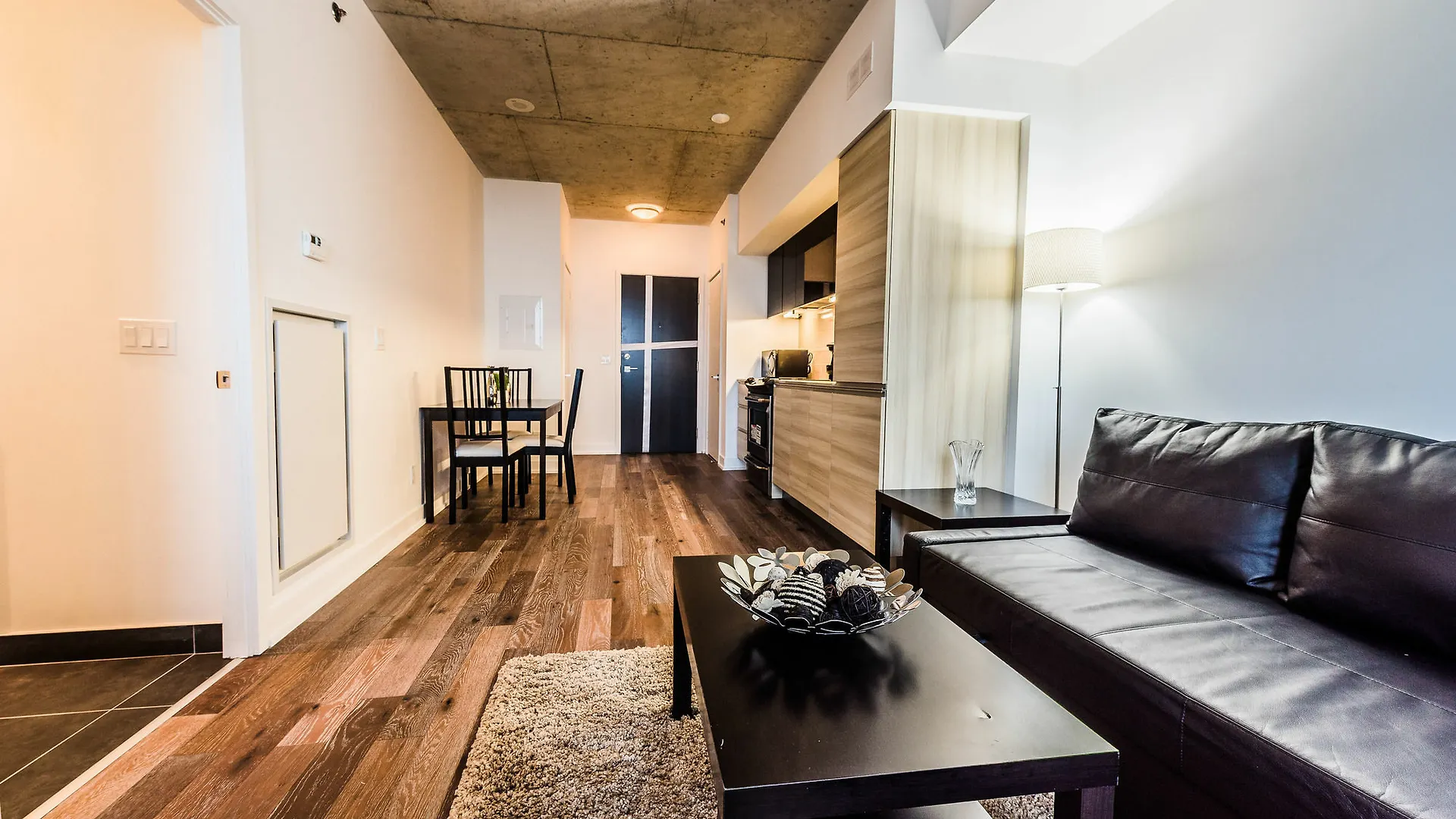 Apartment Gladstone Suites - Toronto Central Canada