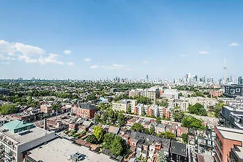 Gladstone Suites - Toronto Central Apartment